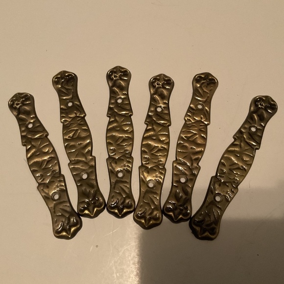 6 matching vintage Amerock pull handles from the 70’s, restoration projects. - Picture 2 of 9